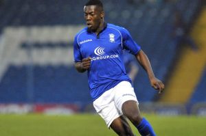 Asante signs a 1 month loan deal at the Gay Meadow, despite being highly linked to start off the season in the Blues squad.