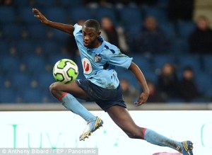 El Hadji Ba makes Sunderland move after his release from French club Le Havre.